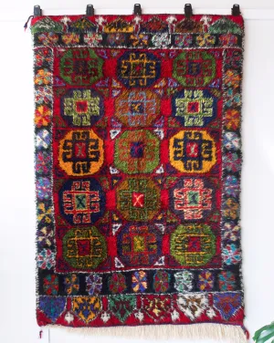 Semi-antique central Anatolian Tulu Rug 4'2"x6'8"