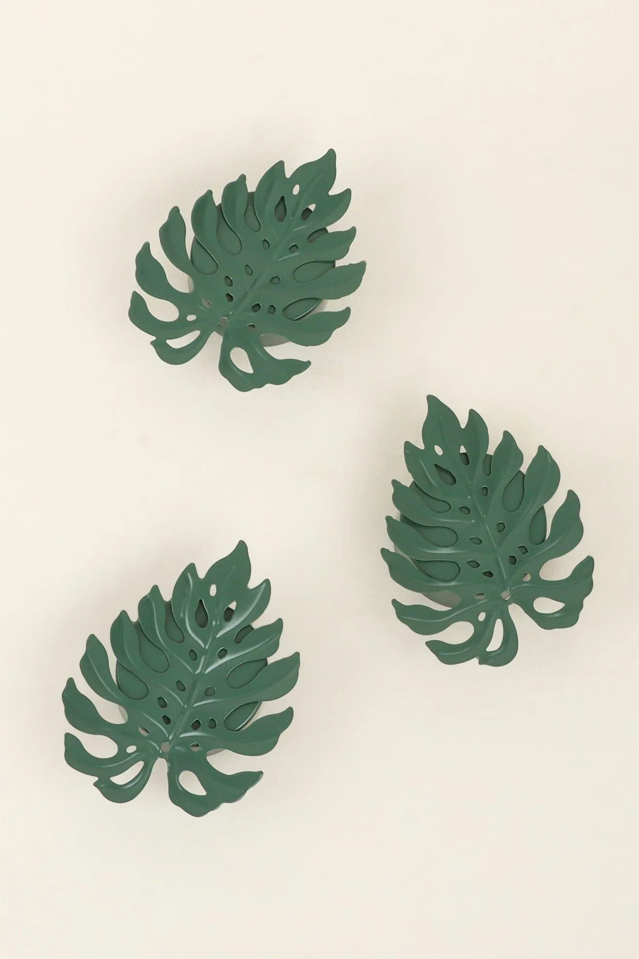 Set of 3 Green Palm Leaf Tea Light Holders