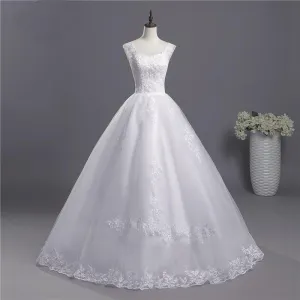 Sexy A-Line Lace Wedding Dress Romantic Backless Bridal Dress