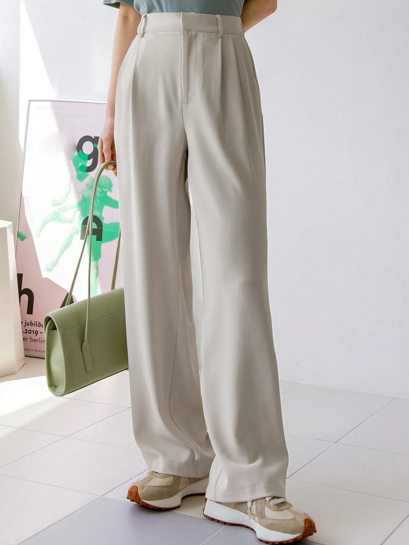 SHEIN Dazy-Less Plicated Detail Wide Leg Trousers