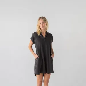 Short Sleeve Pullover Collared Dress