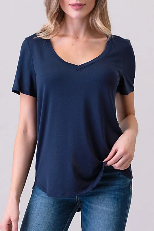 SHORT SLEEVE V-NECK TEE (NAVY)