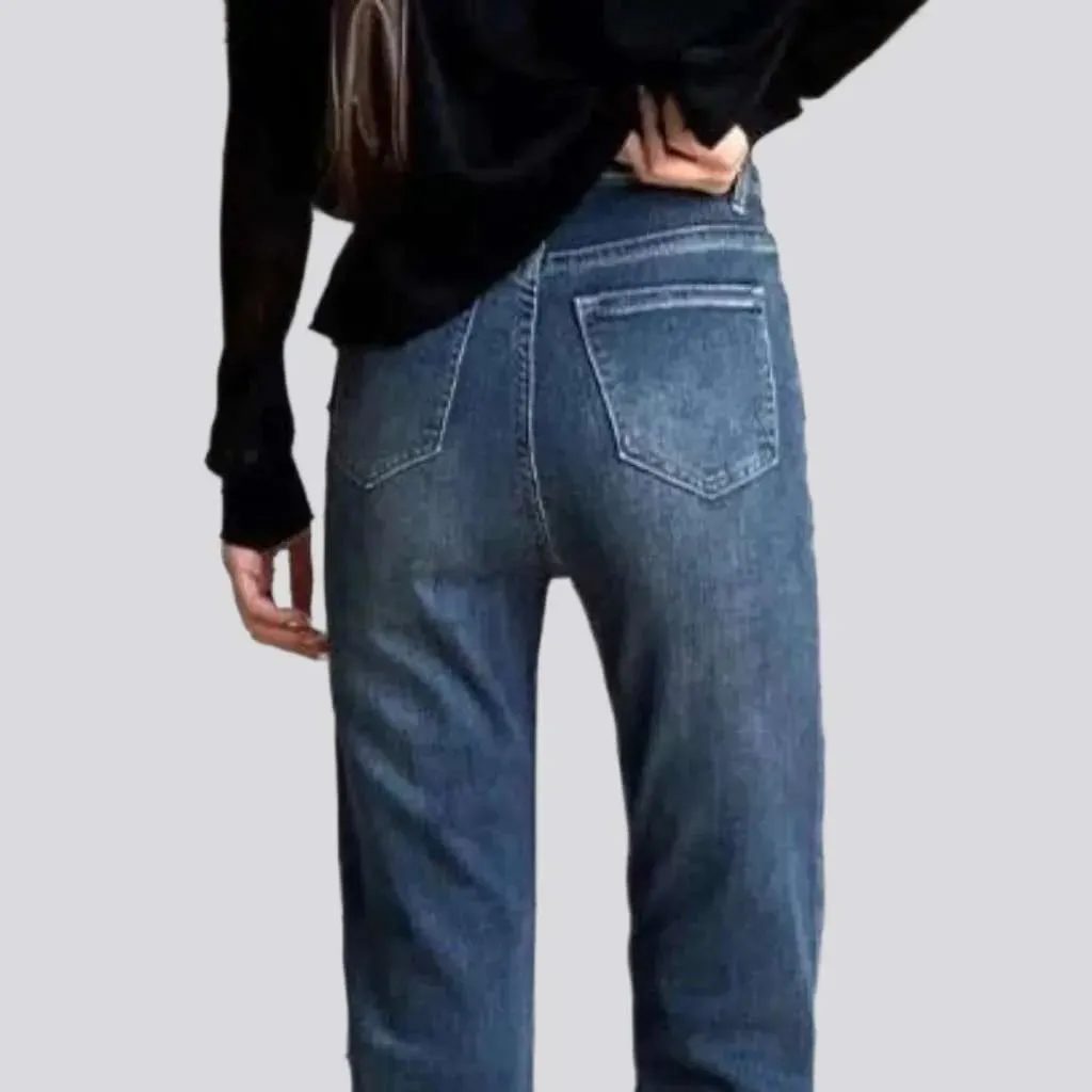 Short women's high-waist jeans