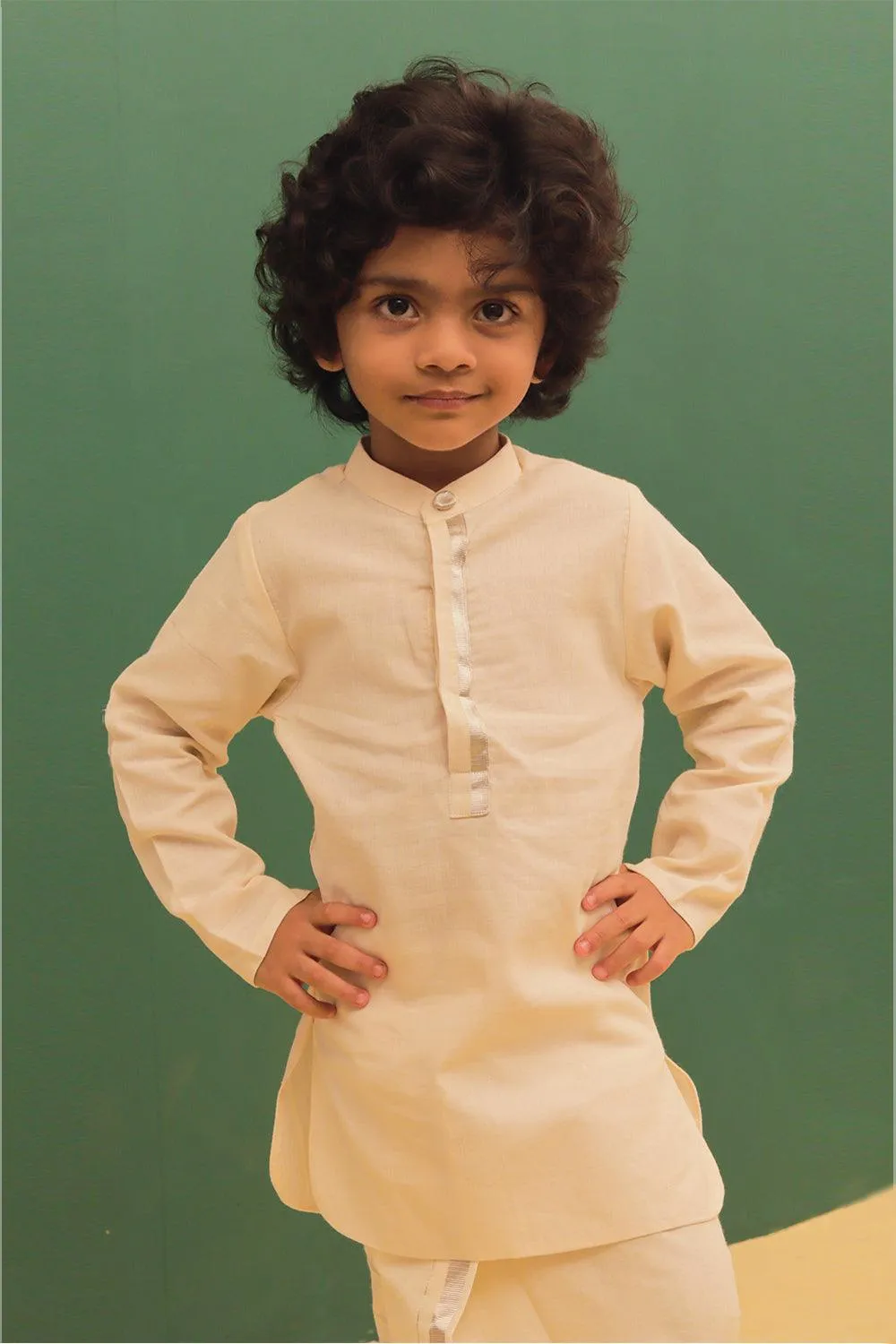 Shweth Kurta Lungi Set