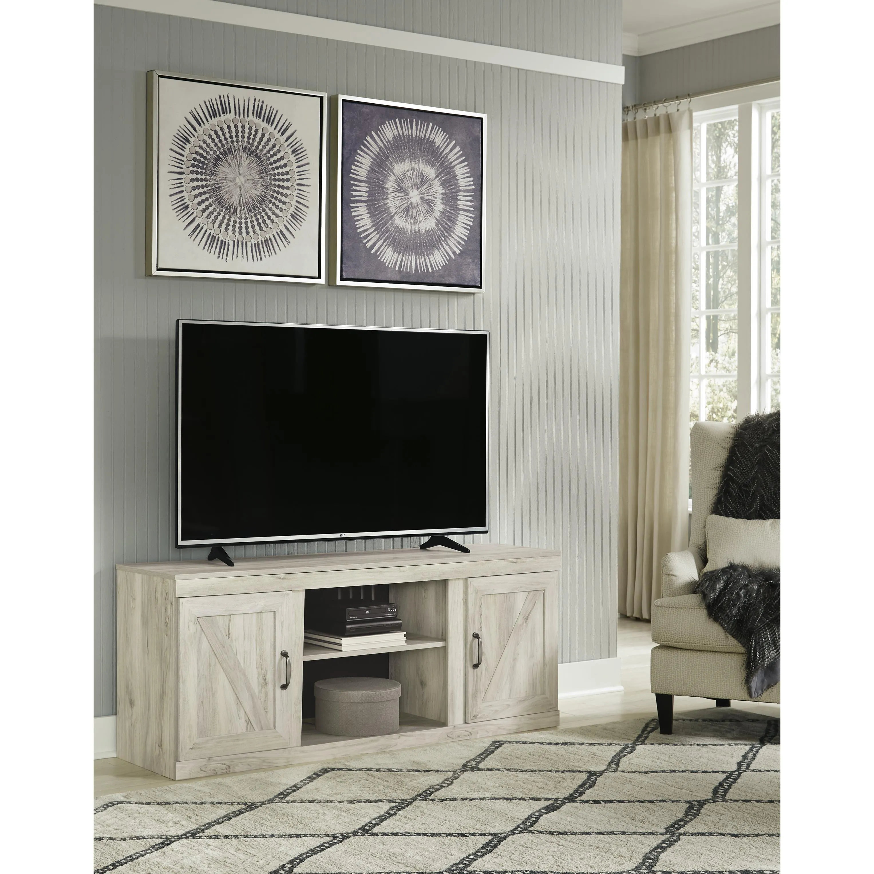 Signature Design by Ashley Bellaby TV Stand EW0331-268