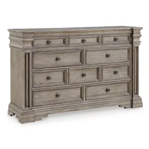 Signature Design by Ashley Blairhurst 10-Drawer Dresser B916-31