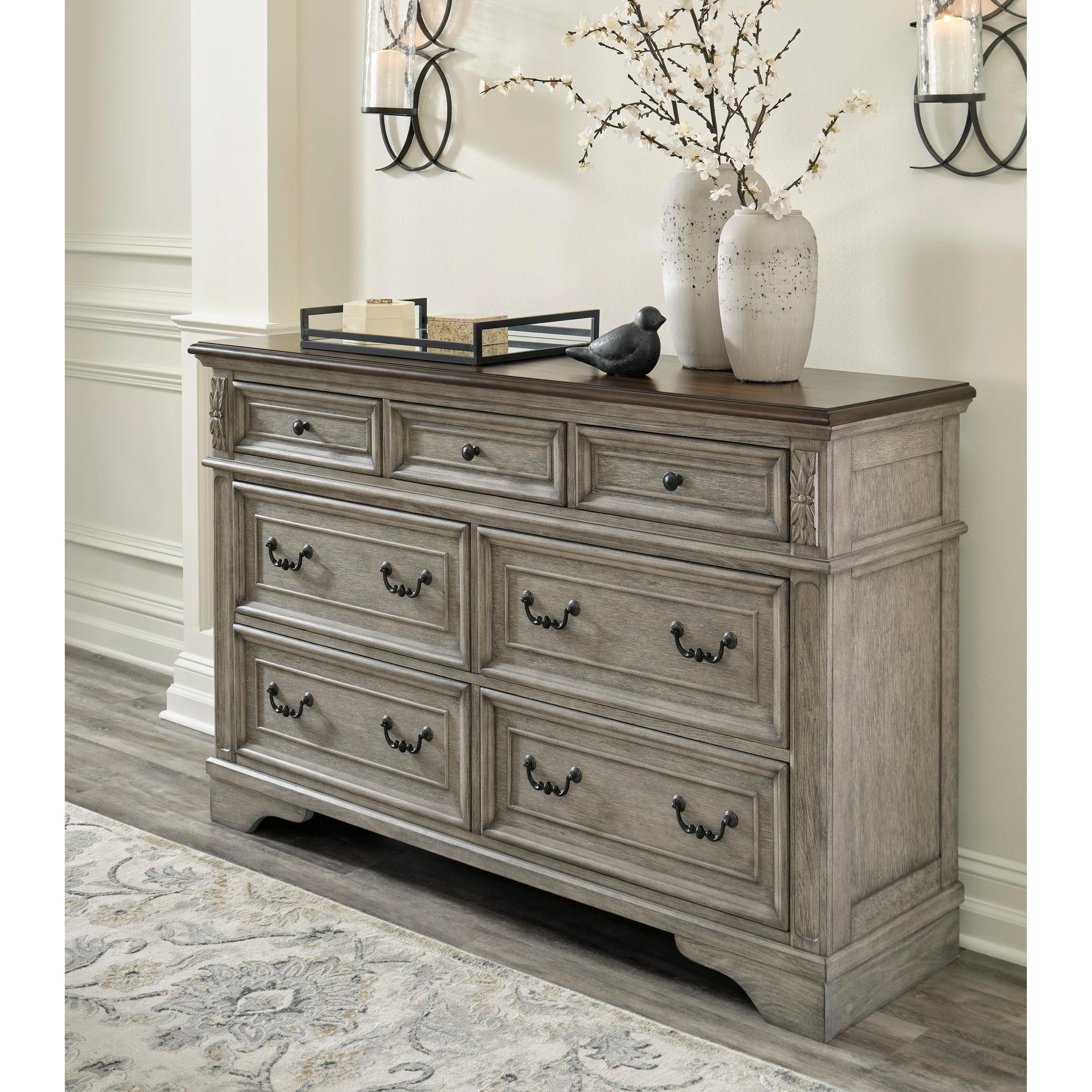 Signature Design by Ashley Lodenbay 7-Drawer Dresser B751-31