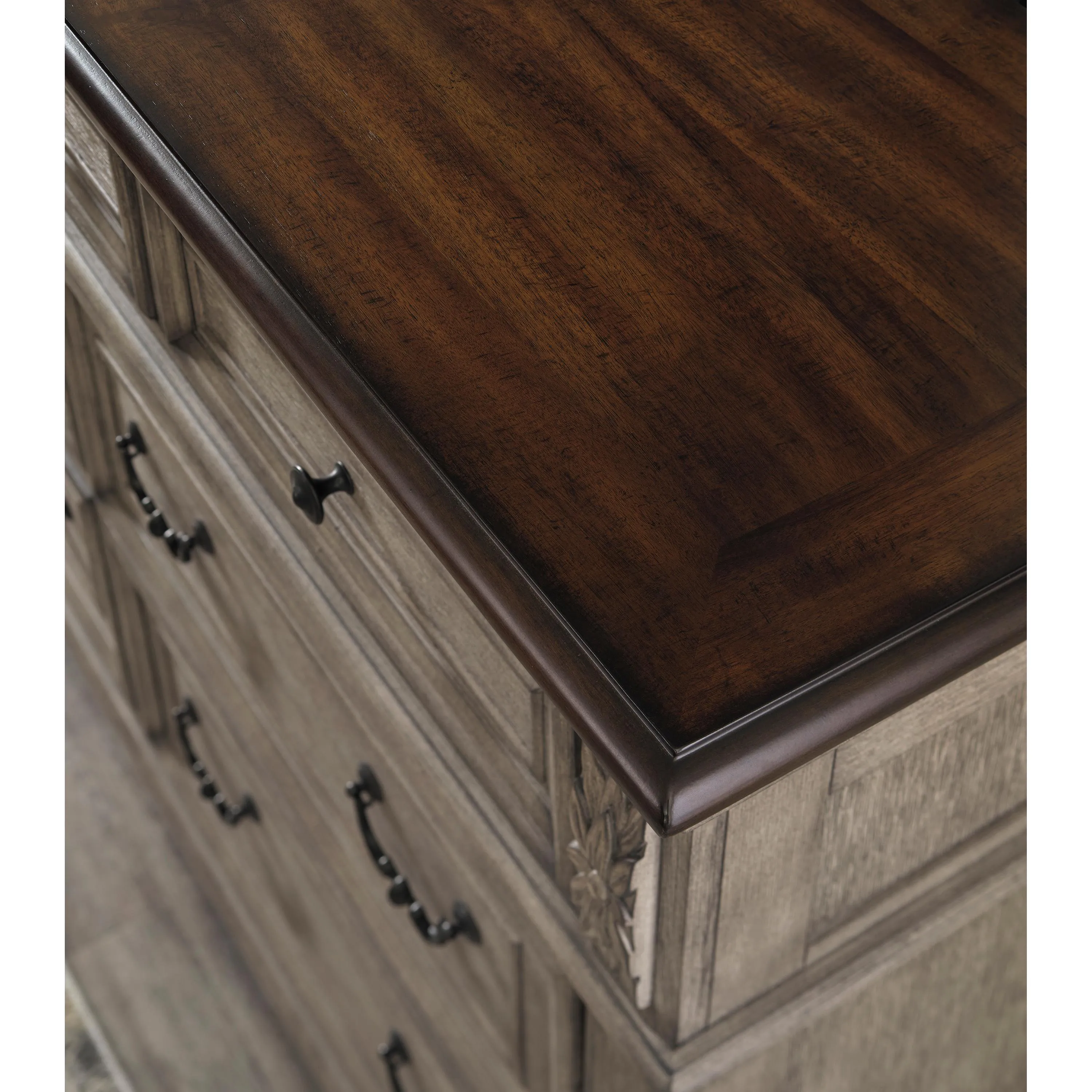 Signature Design by Ashley Lodenbay 7-Drawer Dresser B751-31