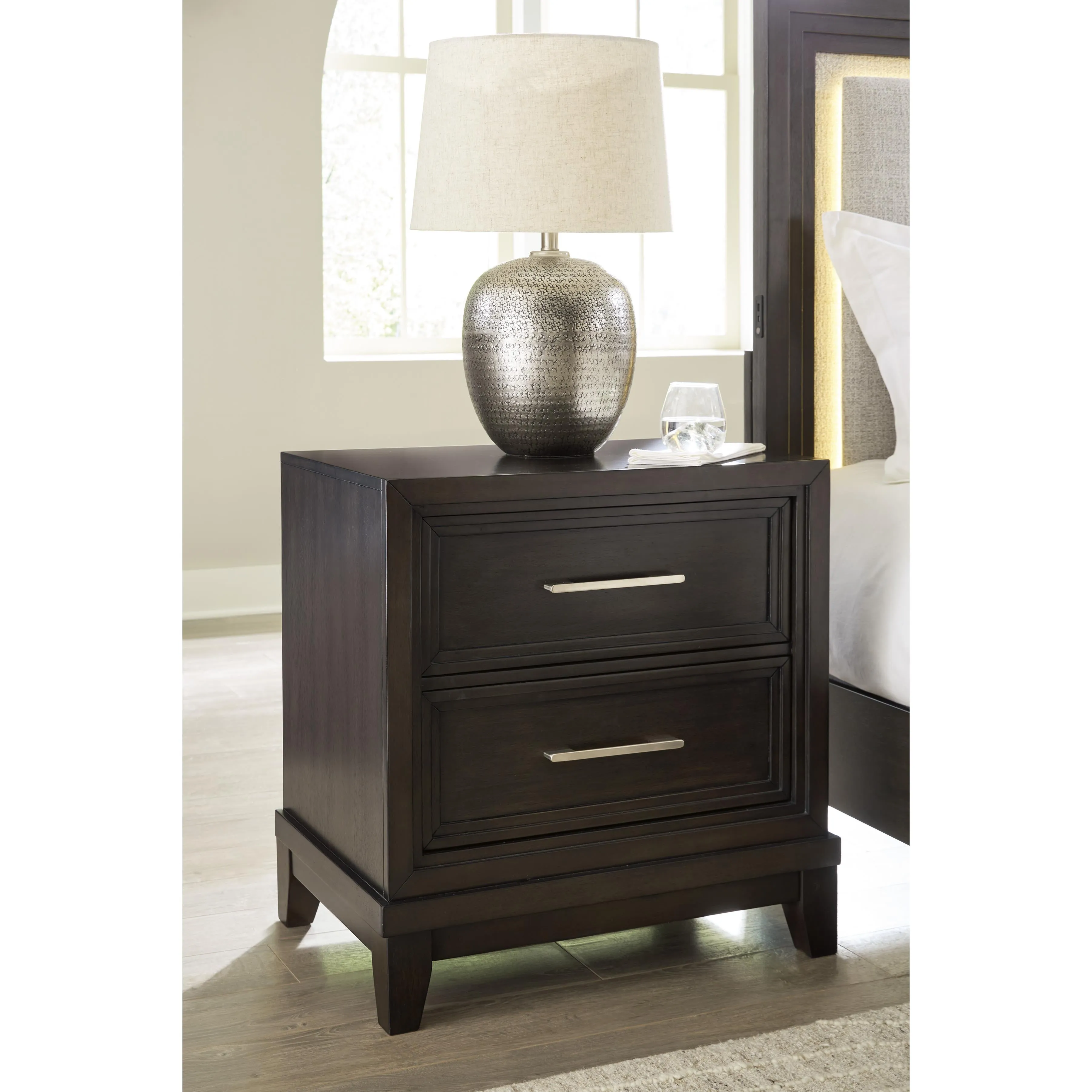 Signature Design by Ashley Neymorton 2-Drawer Nightstand B618-92