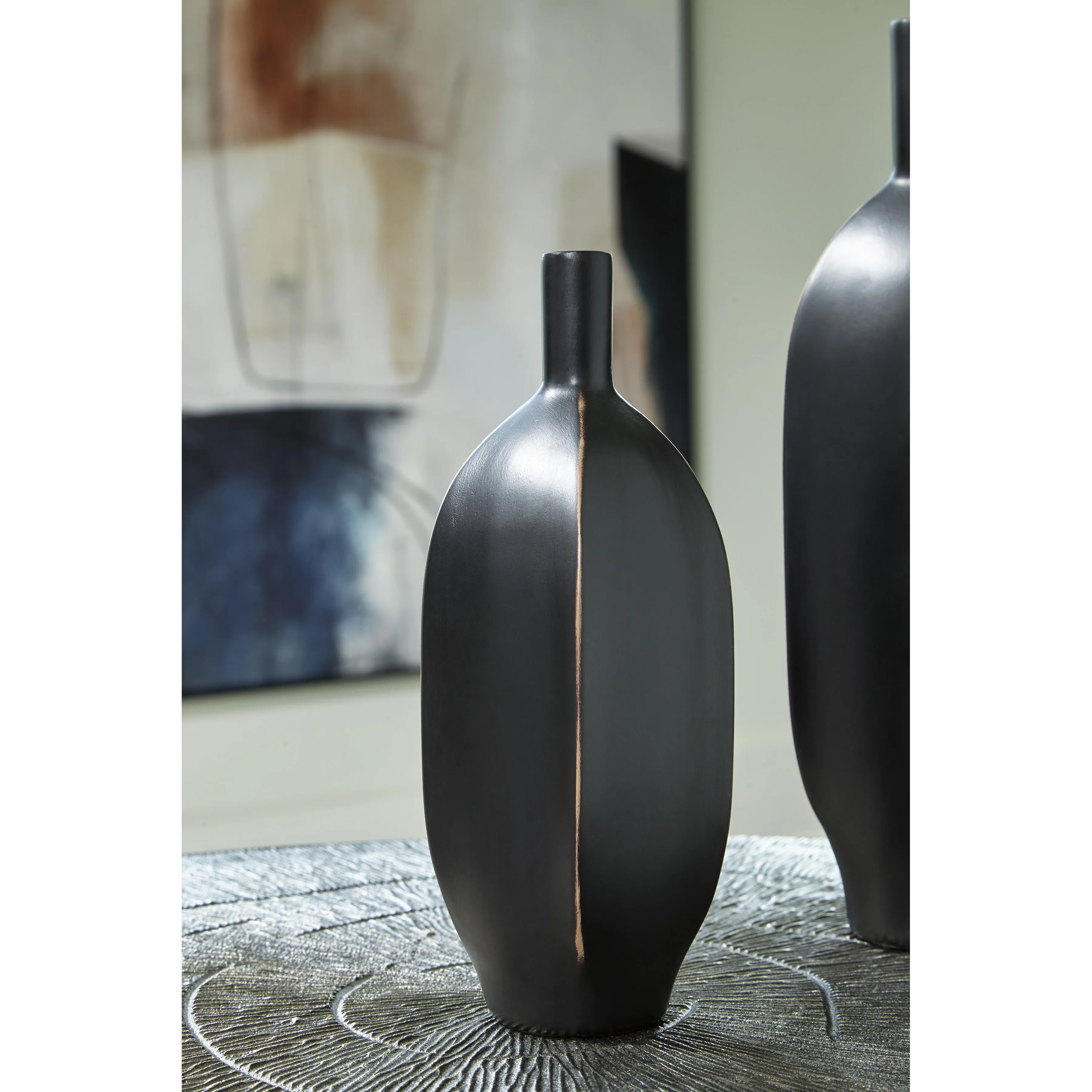 Signature Design by Ashley Rhaveney A2000550 Vase