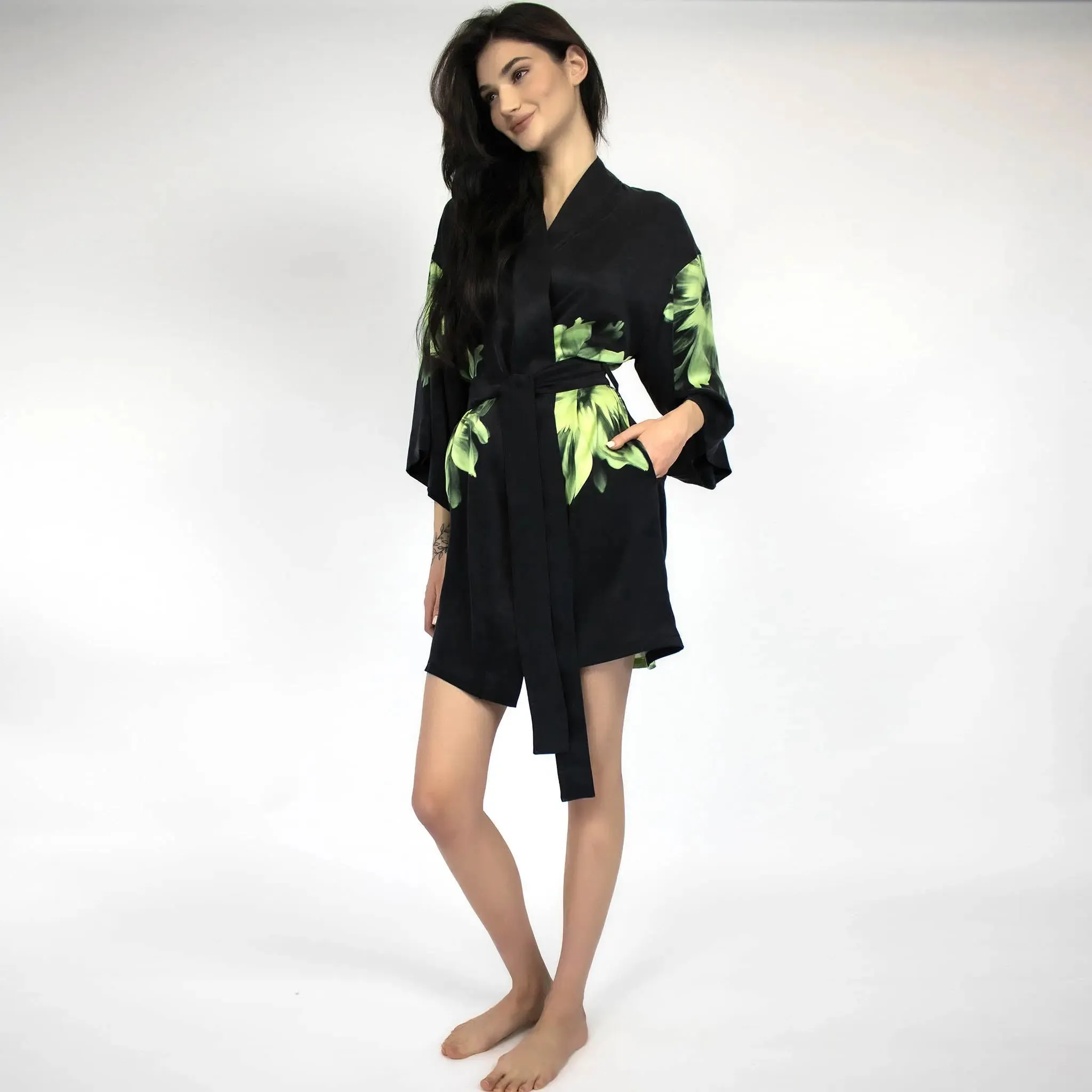 Silk Dreamscape Short Kimono Robe Black Flower