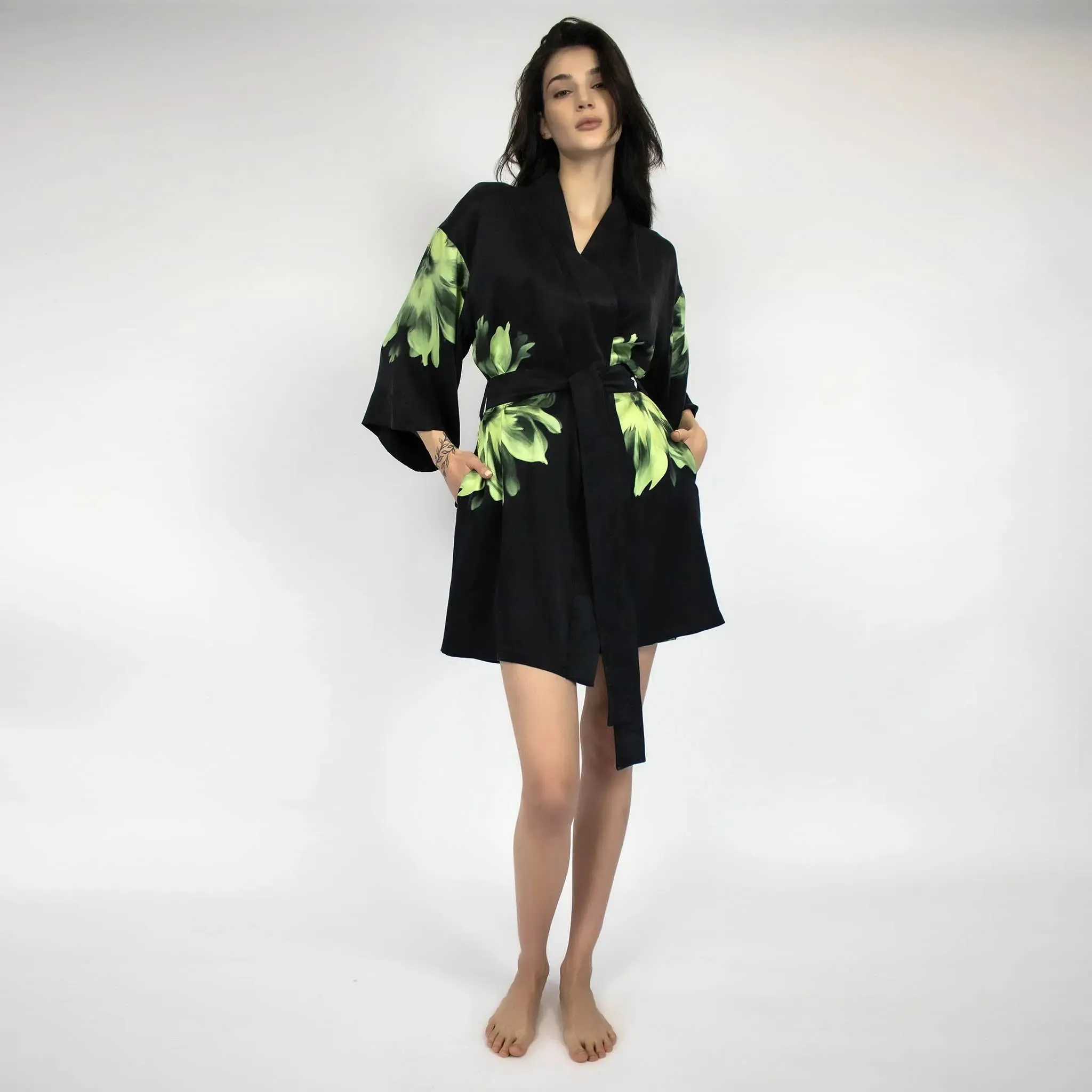 Silk Dreamscape Short Kimono Robe Black Flower