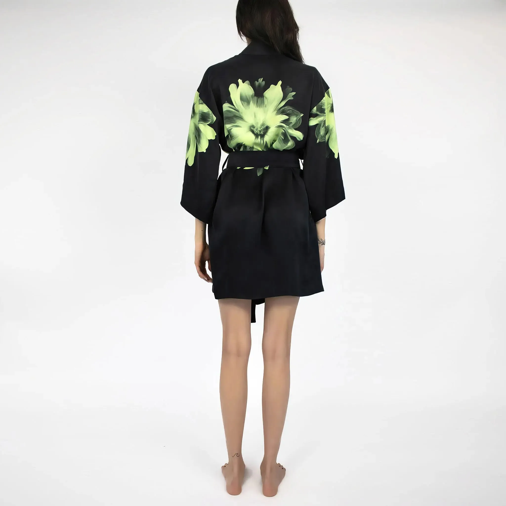 Silk Dreamscape Short Kimono Robe Black Flower