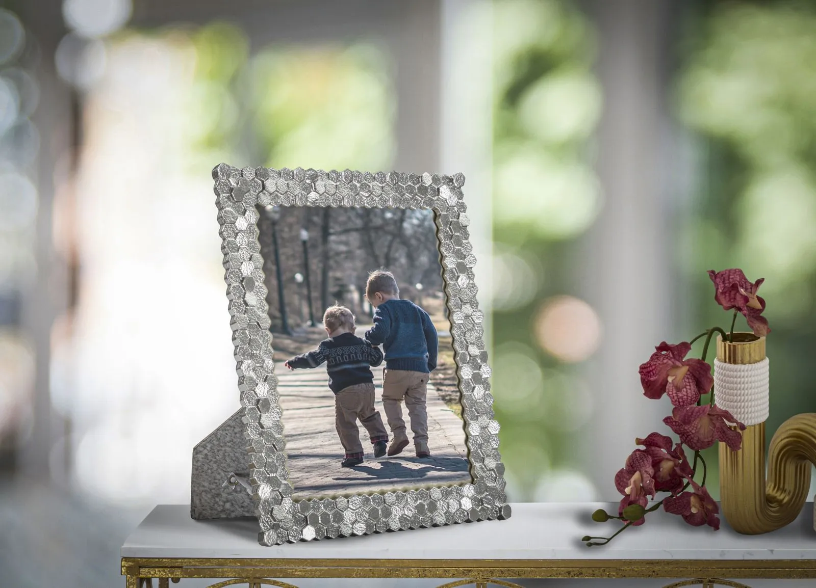 Silver Geometric Shiny Photo Frame