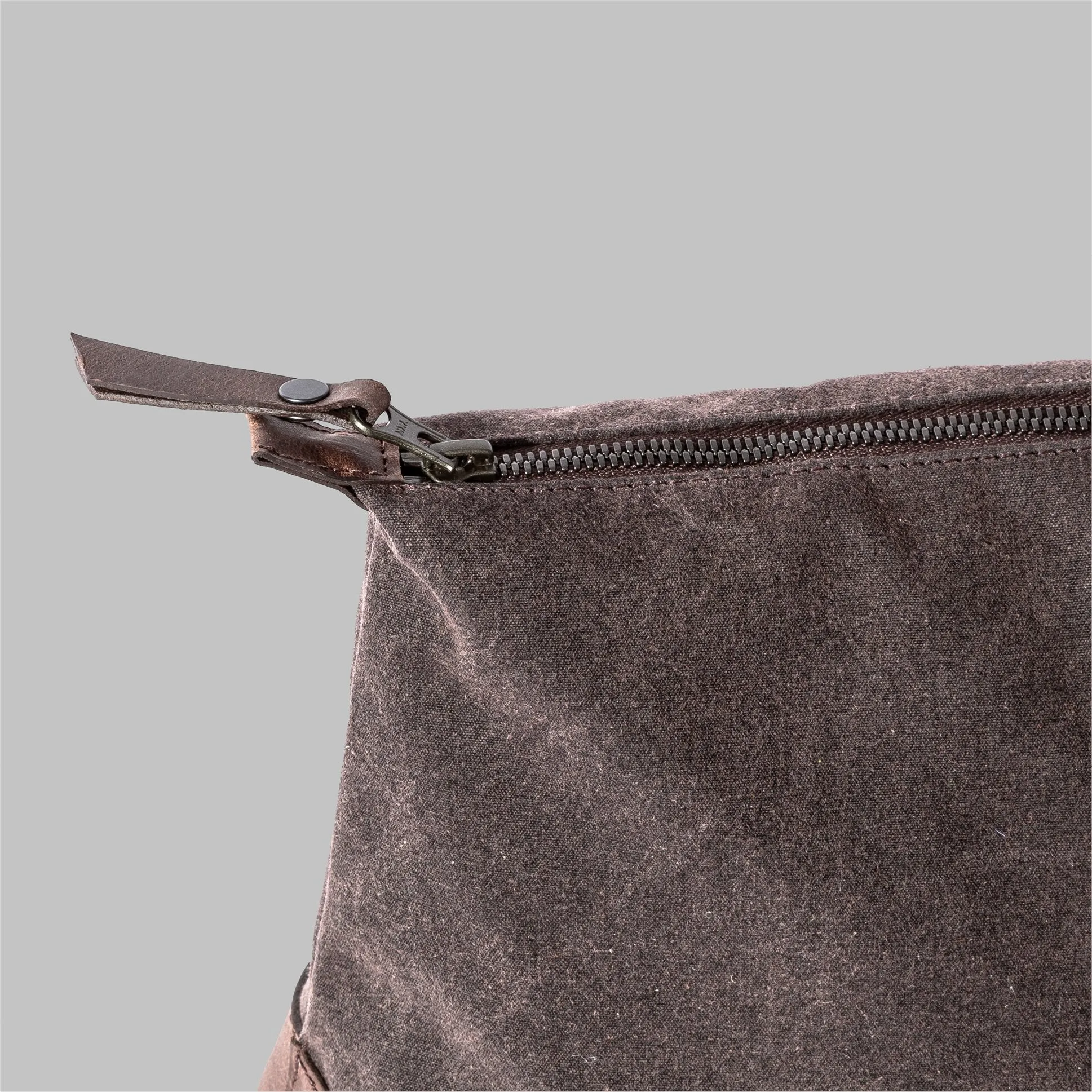 Silverdale Brown Waxed Cotton Wash Bag