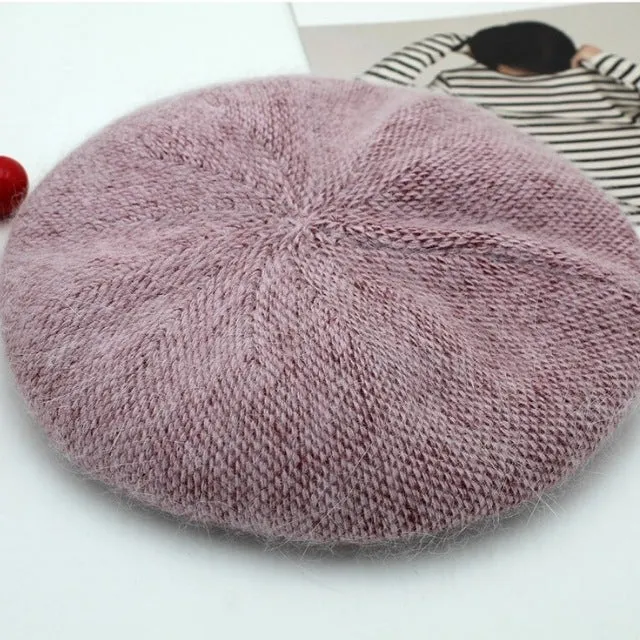 Simple and Chic Winter Beret