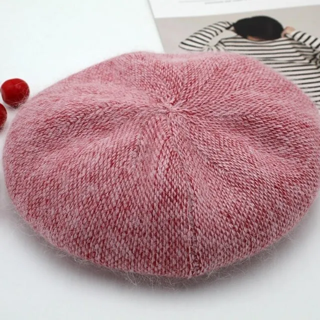 Simple and Chic Winter Beret