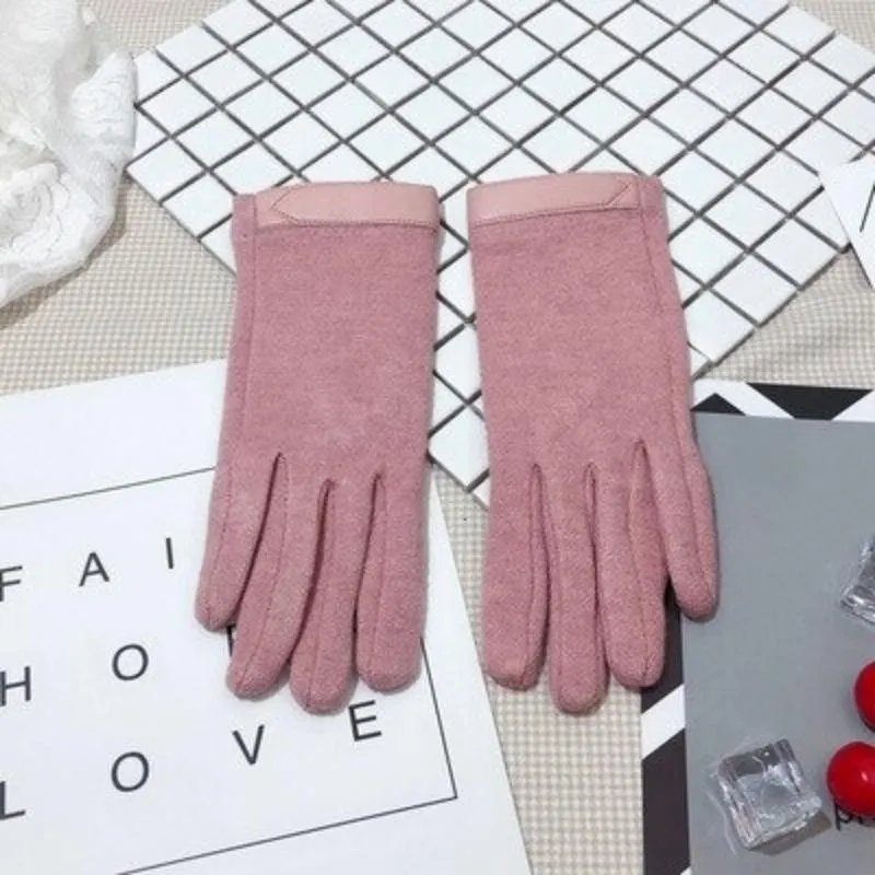 Simple and Chic Winter Glove Liners