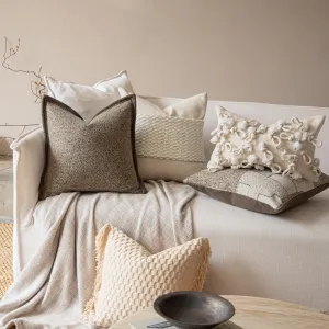 Simple Design Pillow Set