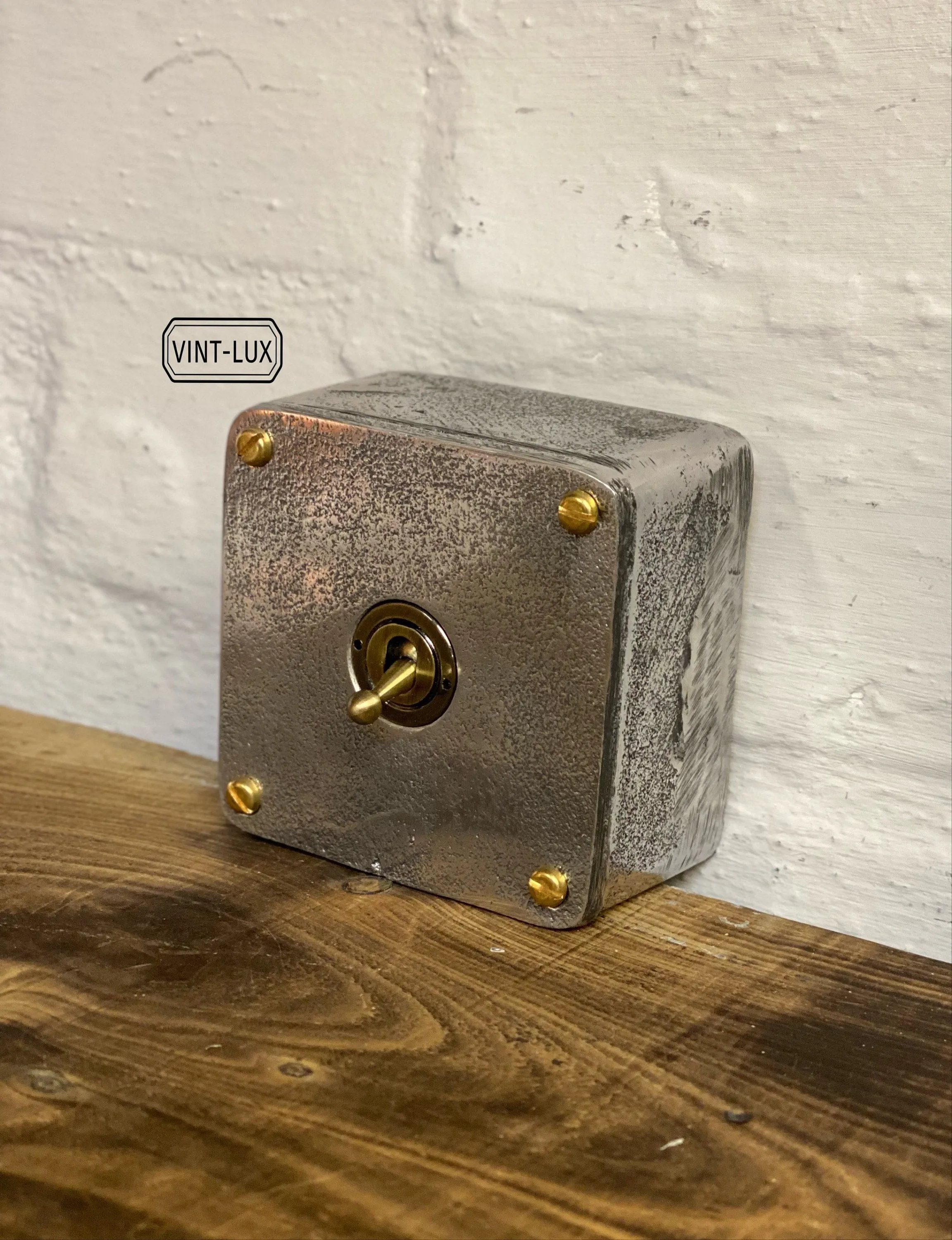 Single Gang Solid Cast Metal Surface Mounted Conduit Light Switch Industrial 2 Way - BS EN Approved Vintage Crabtree 1950’s Style