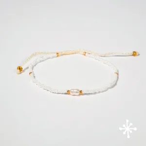 Single Pearl Bracelet with Seed Beads