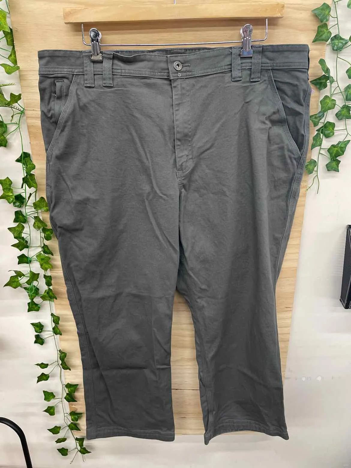 Size 42 Duluth Trading Men's Pants