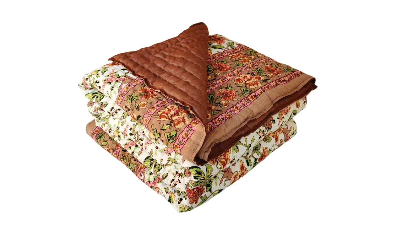 SJ Art & Crafts 410 TC Cotton Double Bed Super Soft Quilt Reversible Light Weight for Summer and Winter Size- King 90X108 Inch (Garden Flower Brown)