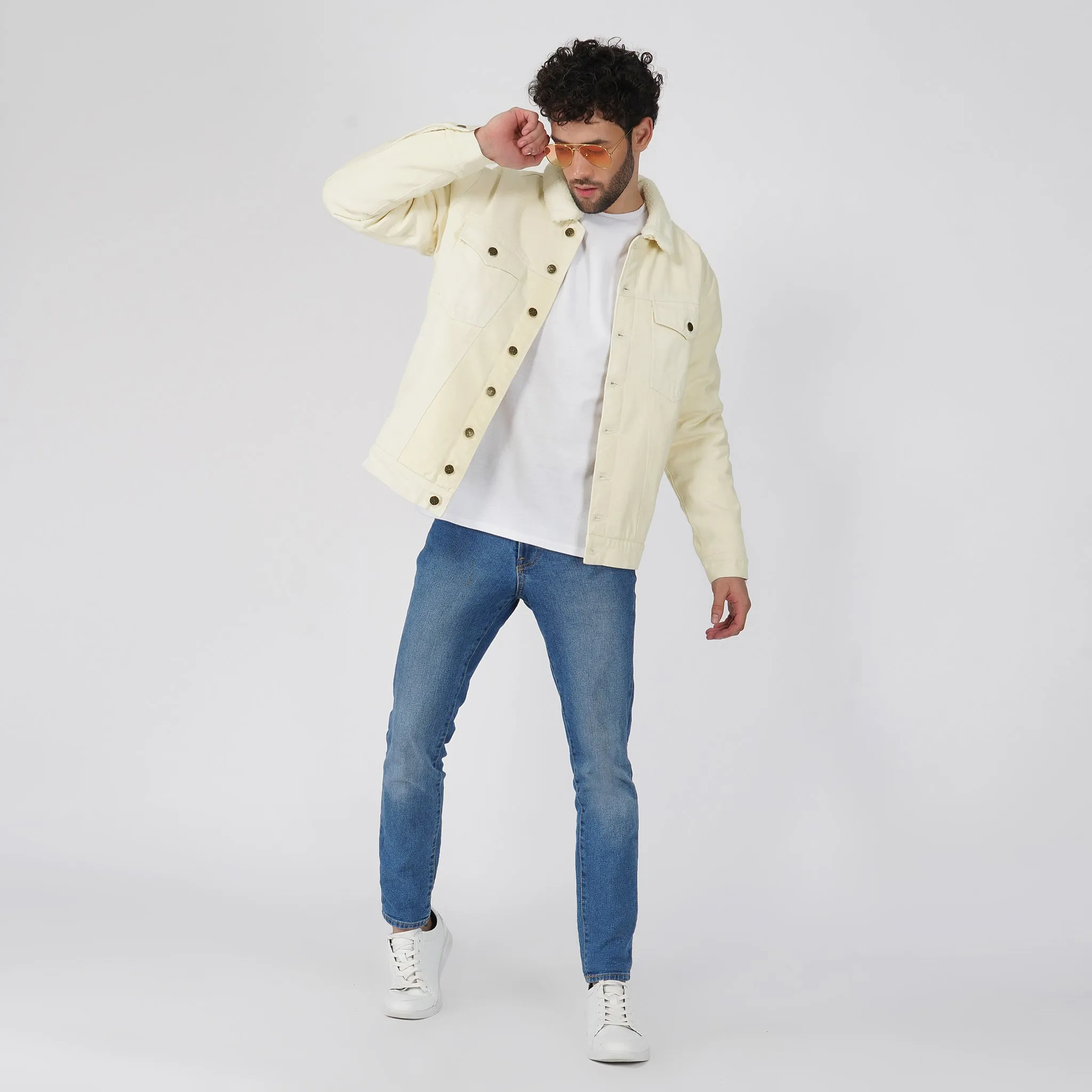 SLAY. Men's Full Sleeves Off-white Solid Button-Down Denim Jacket with Faux-fur Lining