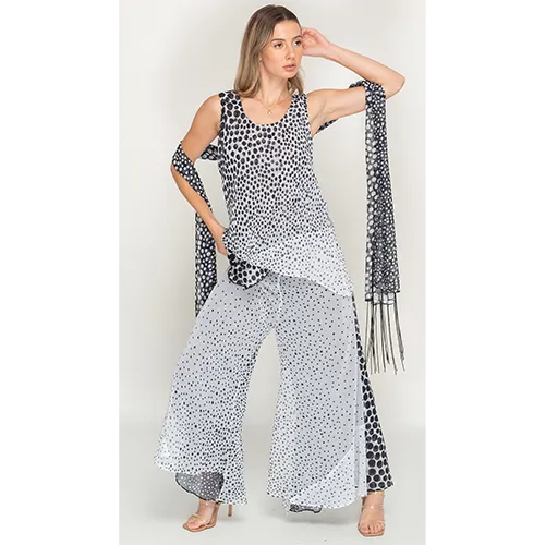 Sleeve Less Ball Printed Black and White Reversible Pant Set For Women