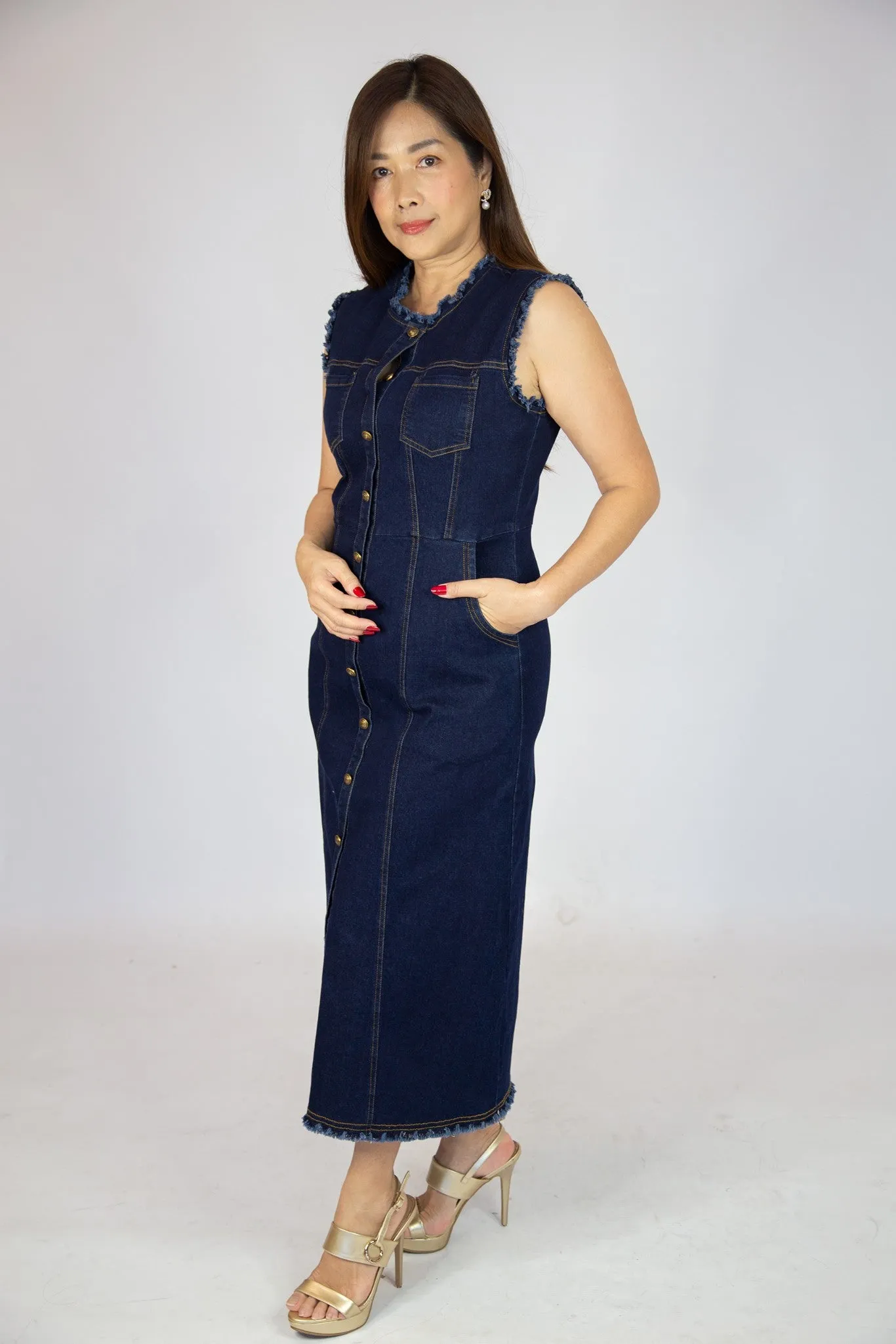 Sleeveless Topstitch Denim Dress