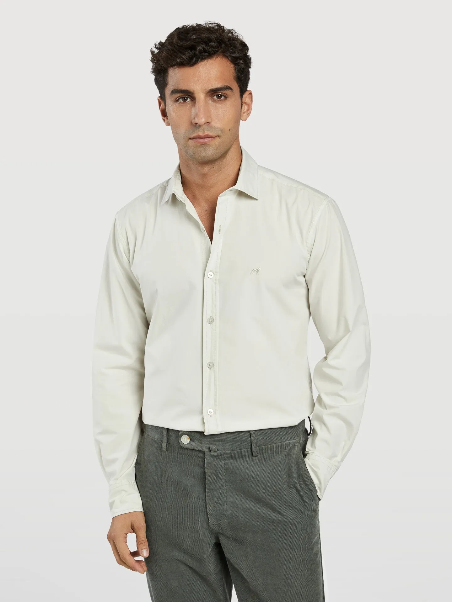 Slim fit comfort poplin garment dye shirt