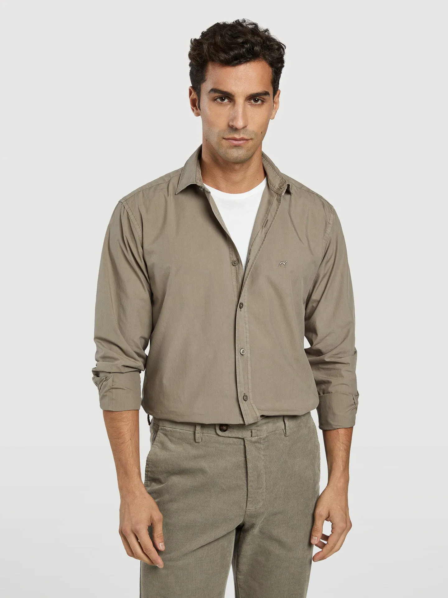 Slim fit comfort poplin garment dye shirt