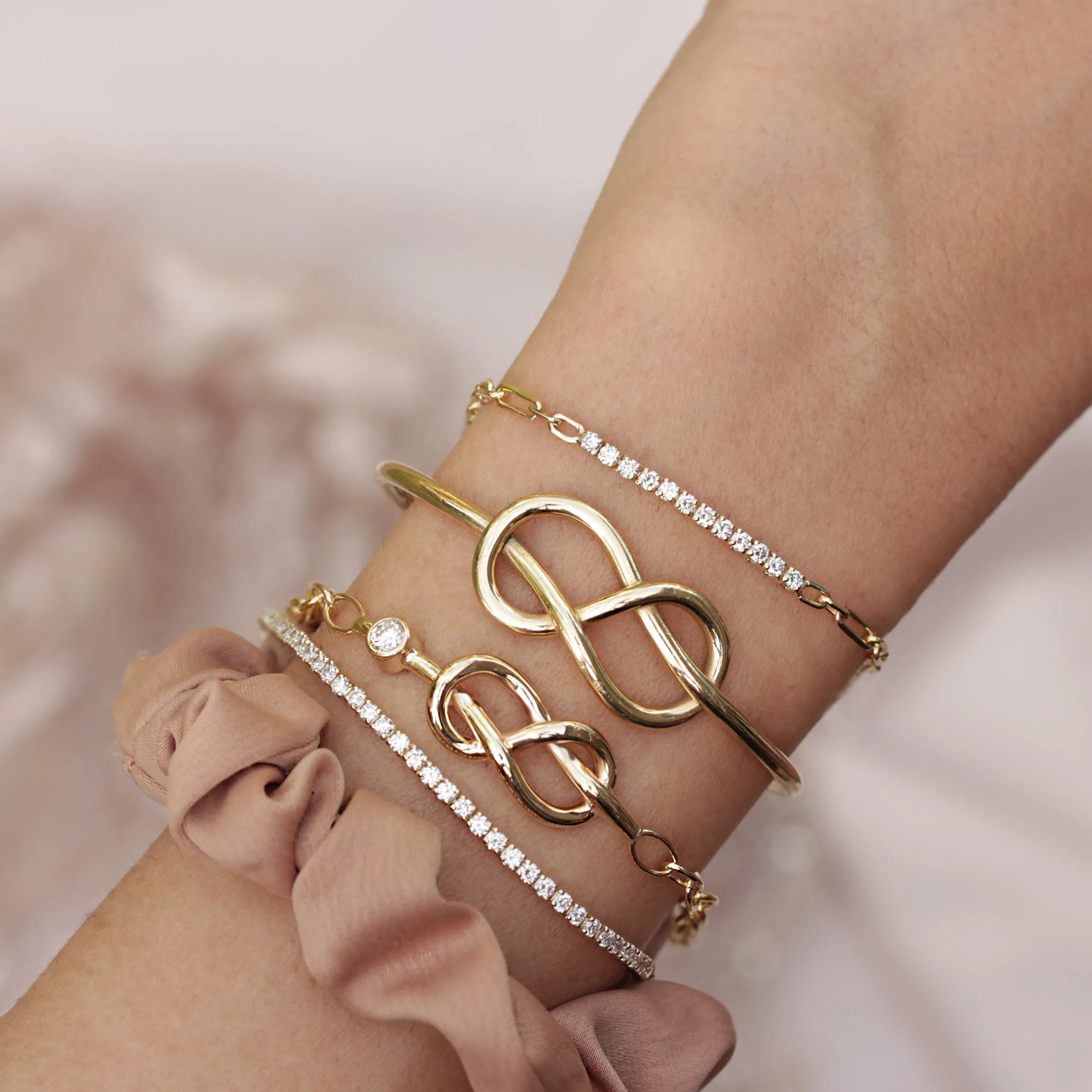 Small Infinity Knot Gold Cuff Bangle