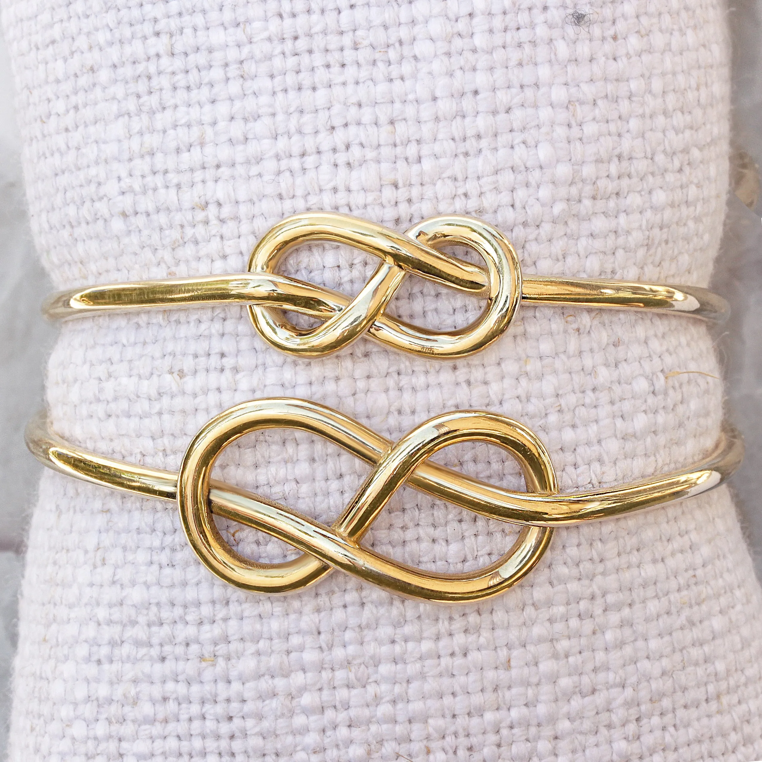 Small Infinity Knot Gold Cuff Bangle