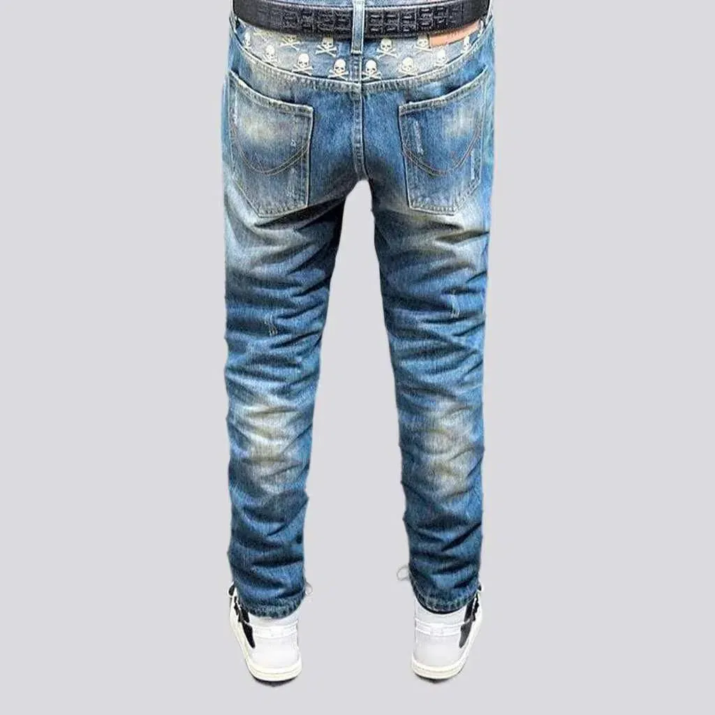 Small skulls embroidery jeans
 for men