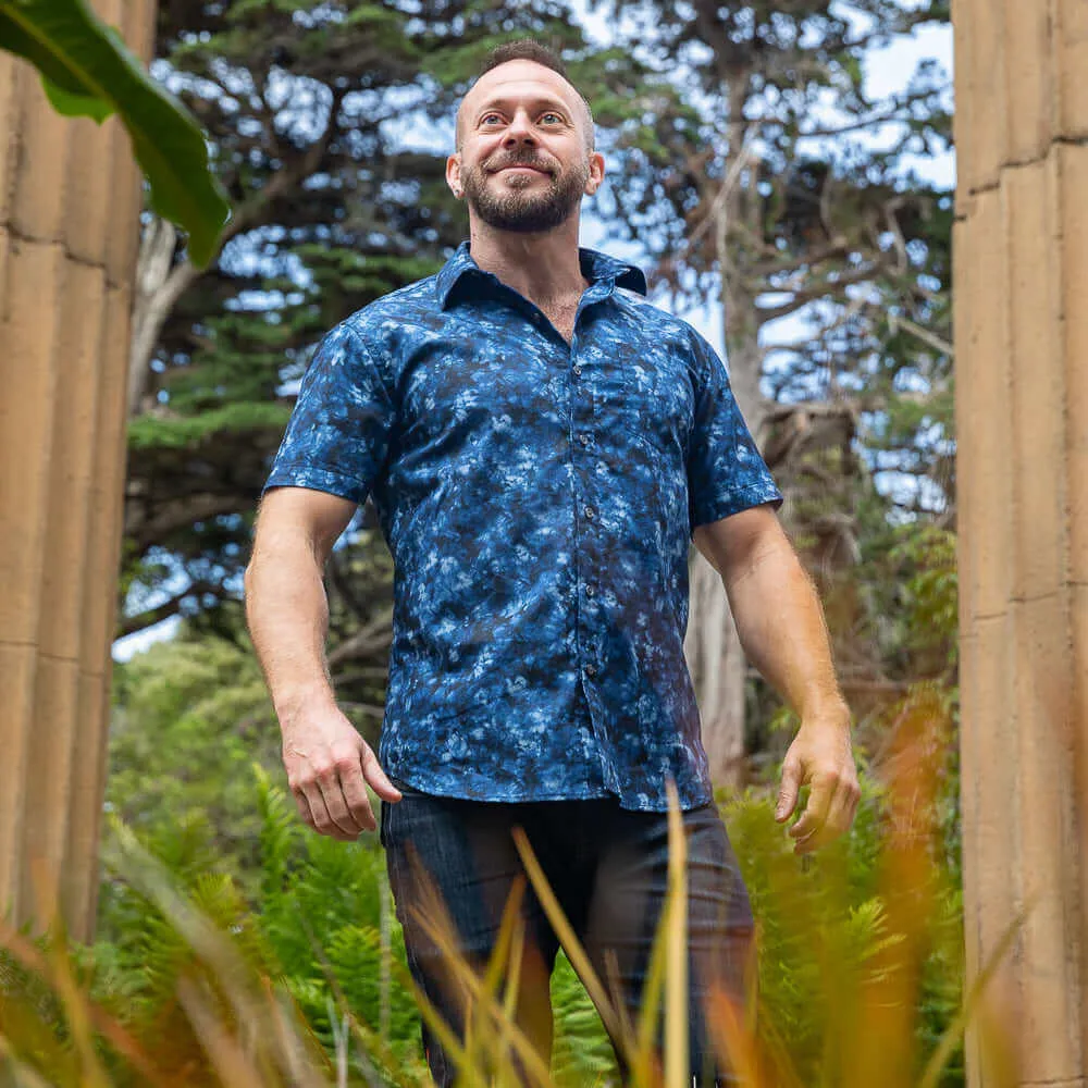 SMOKEY Short Sleeve Shirt in Indigo Blue Marbled Print