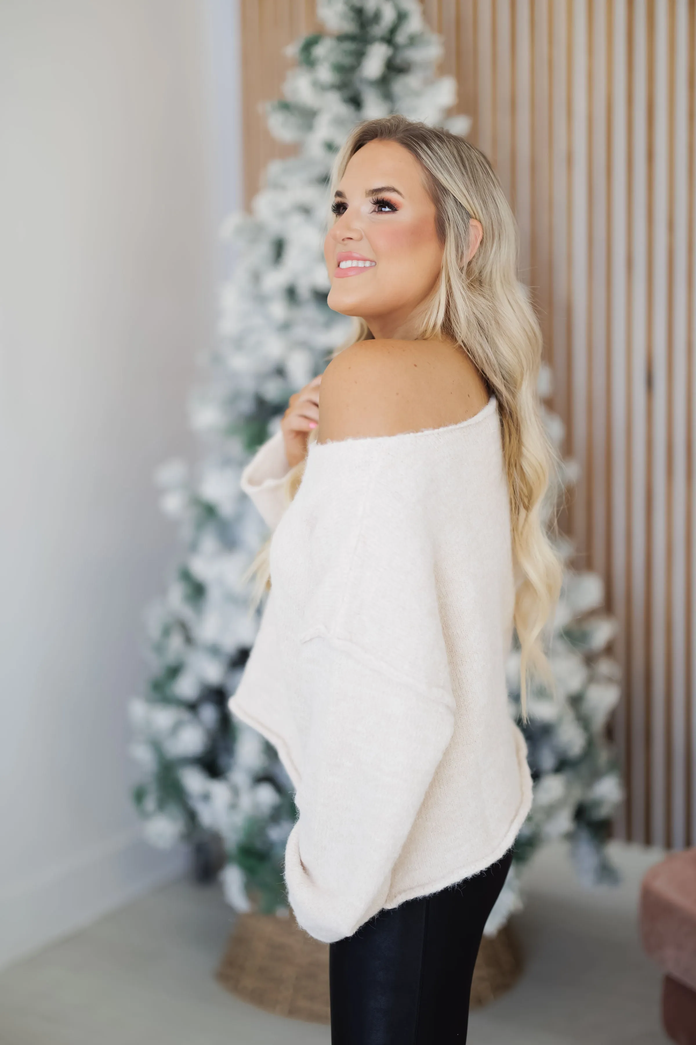 Snow Kiss Sweater