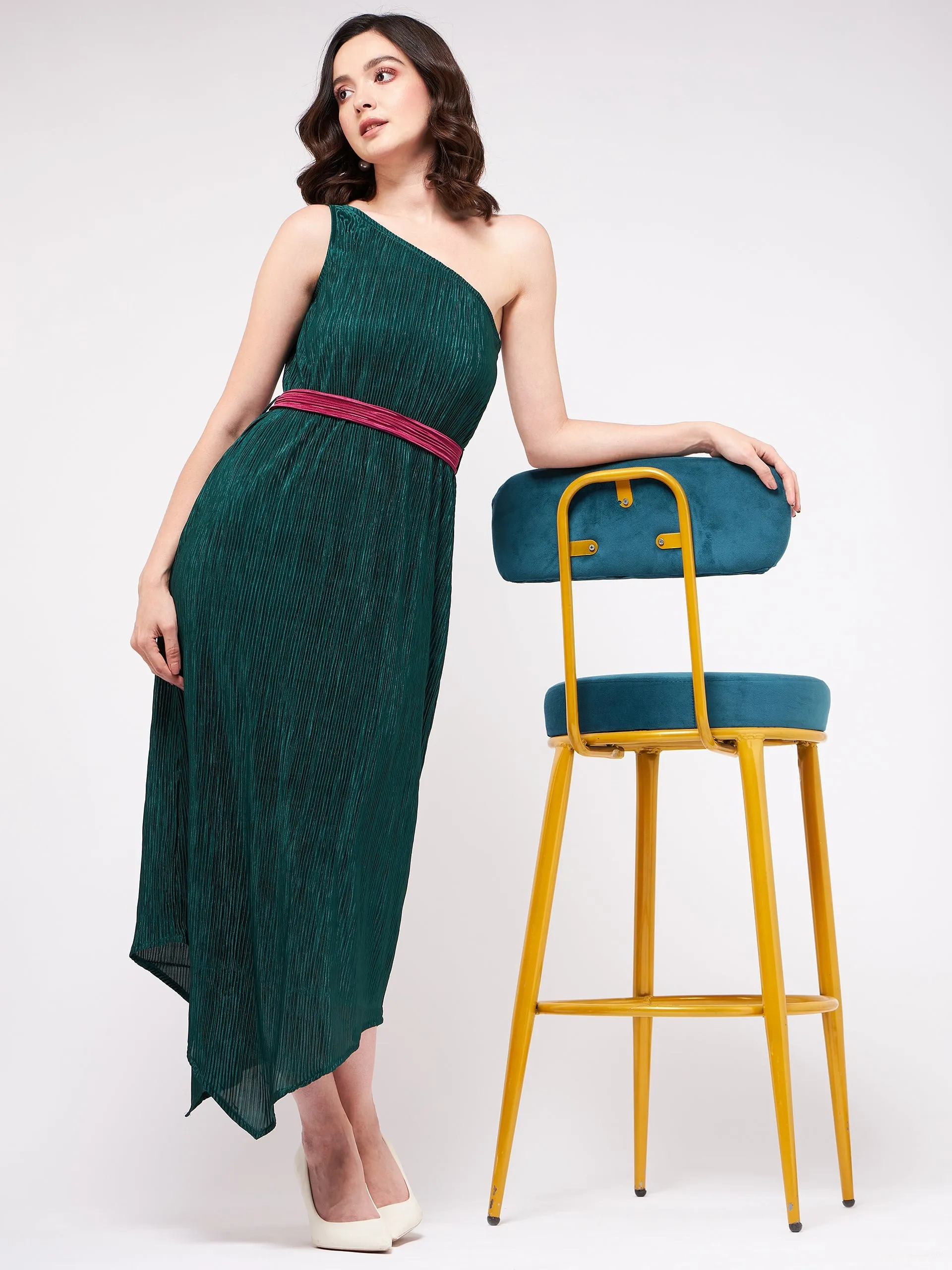 Solid Pleated One-Shoulder Maxi Dress