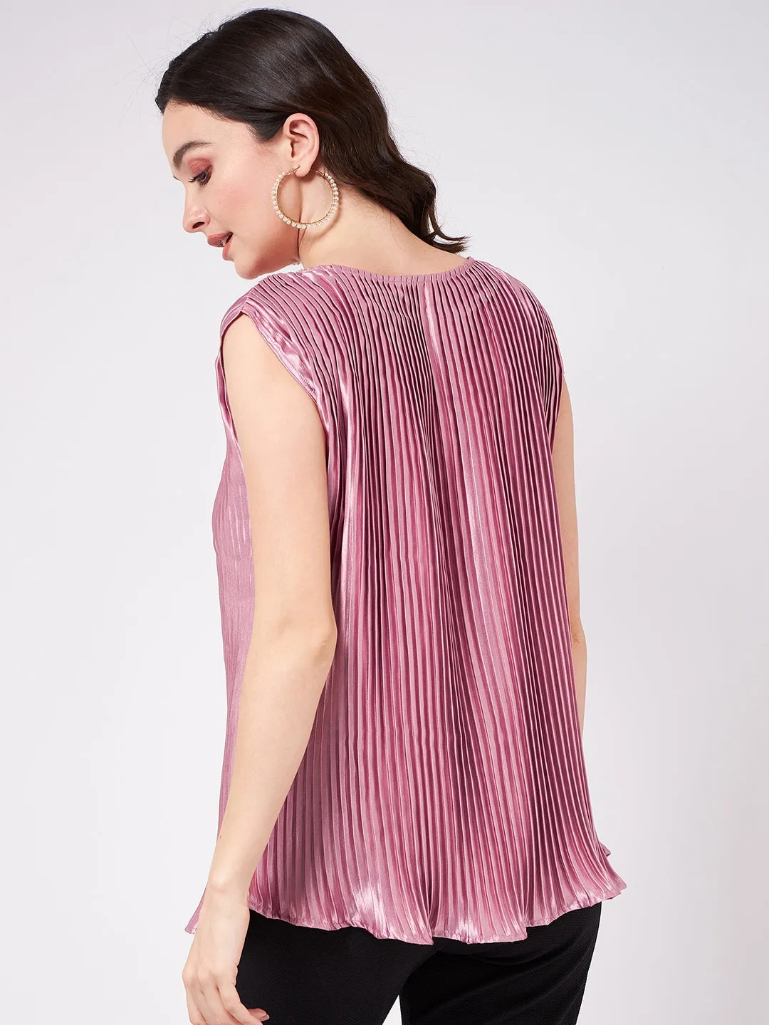 Solid Pleated Sleeveless Top