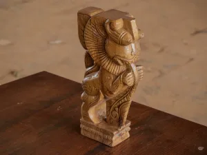 Solid wood Detailed Carved Yali Door Bracket