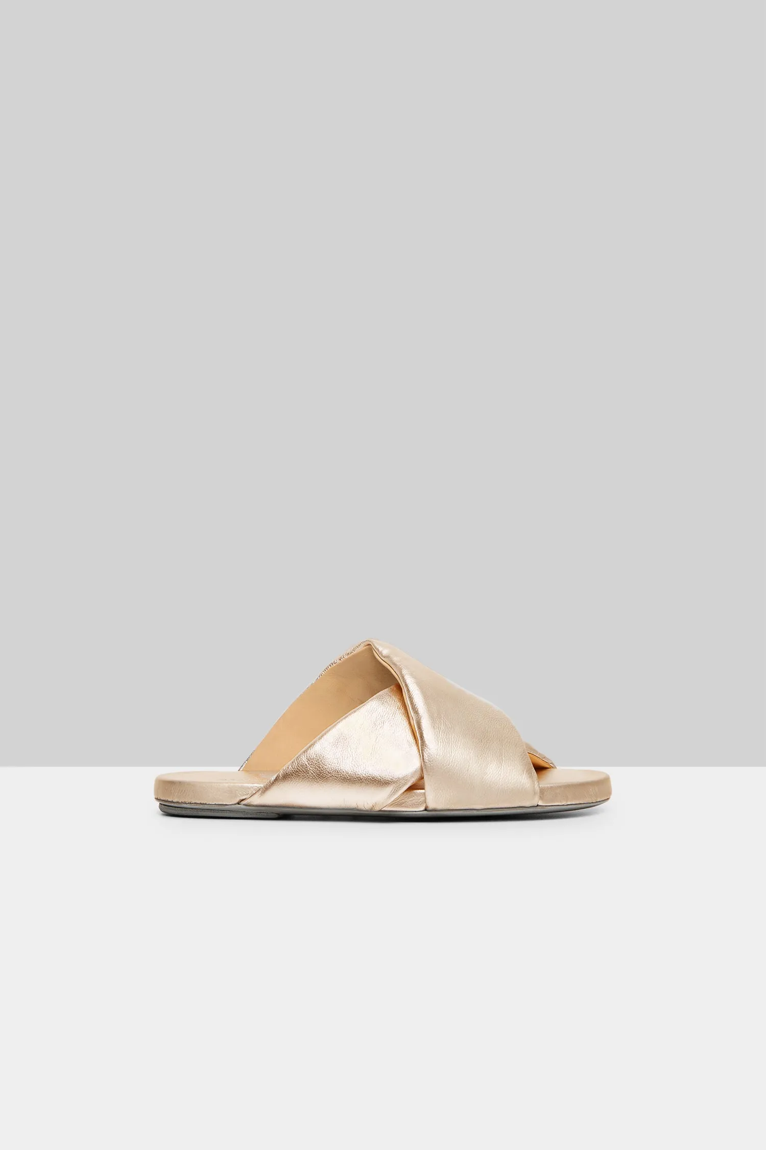 Spanciata Laminated Leather Slide Sandal in Platino