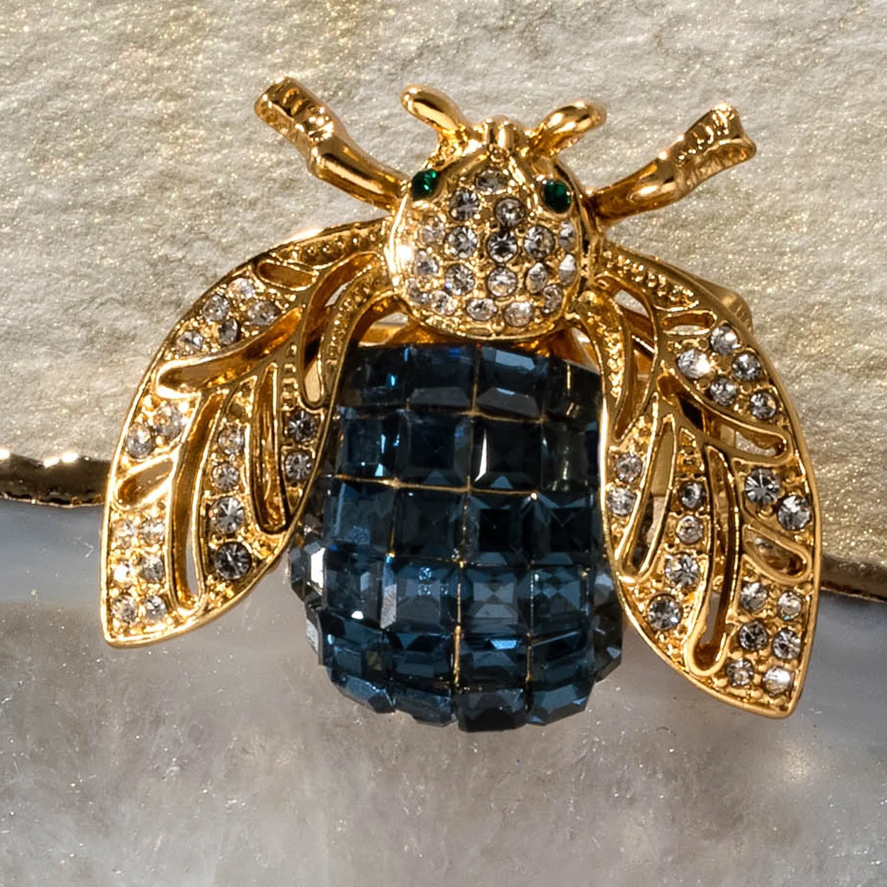 Sparkle bee ring, montana