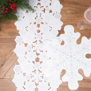 Sparkle Snowflake Table Linens