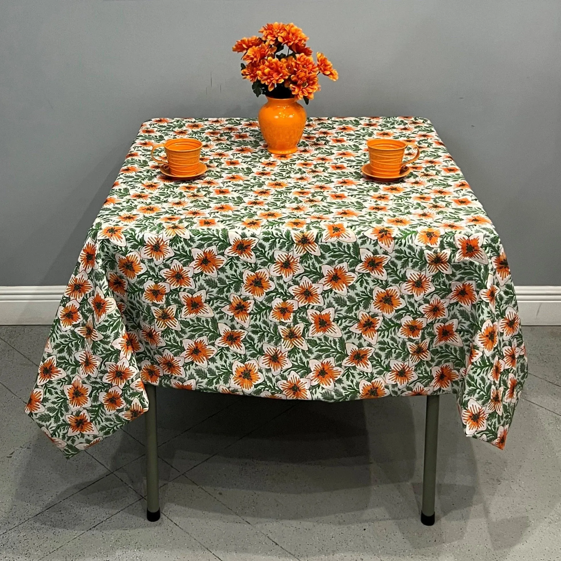 Square Floral Tablecloths