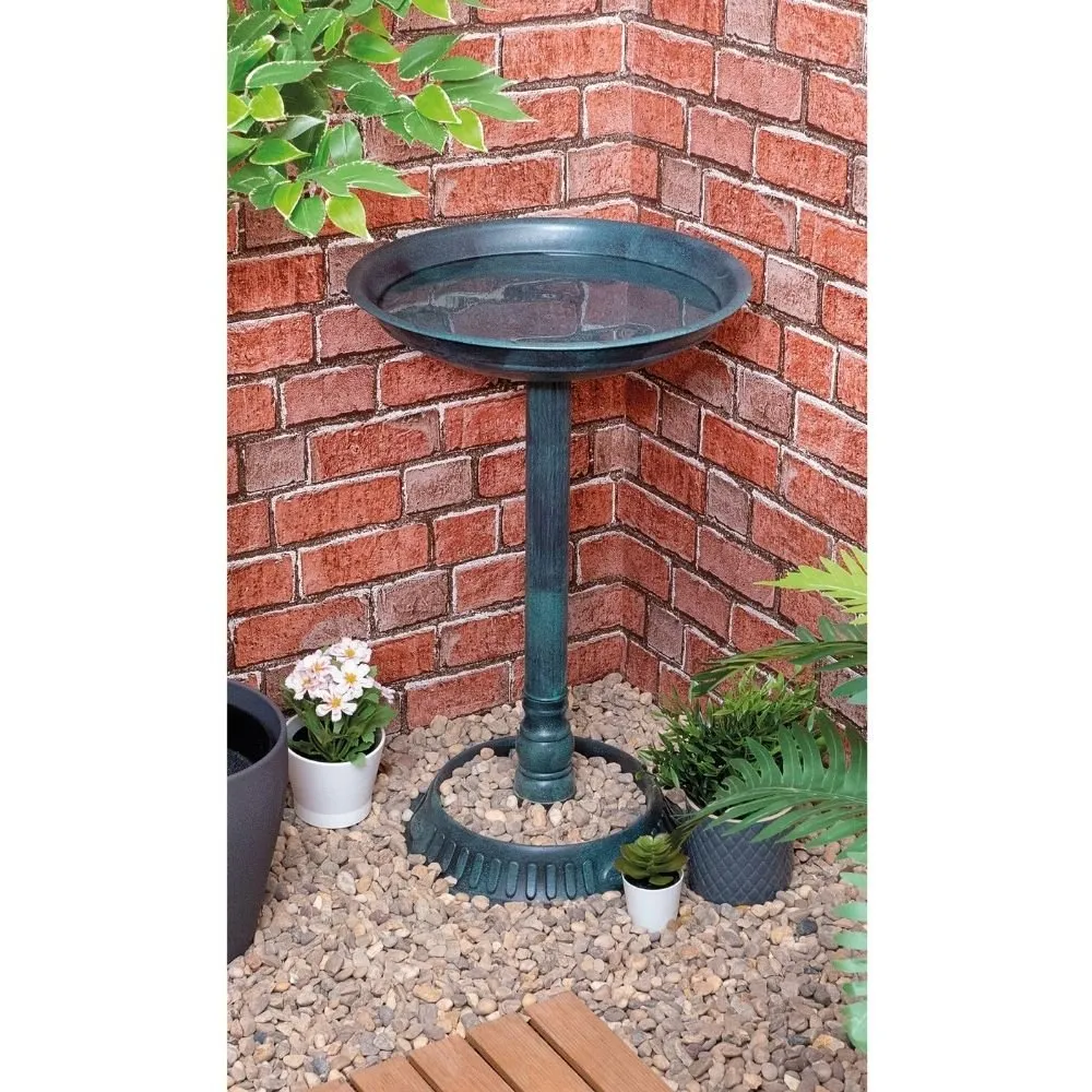 St Helens Home & Garden Ornamental Pedestal Bird Bath