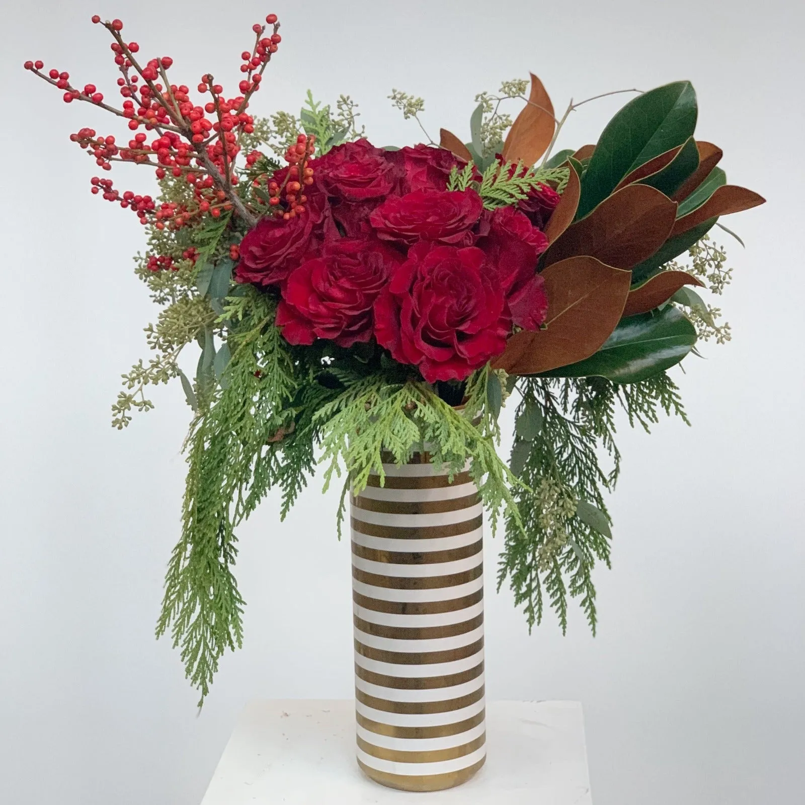 Stacy K Floral | Winter Deluxe Dozen Roses