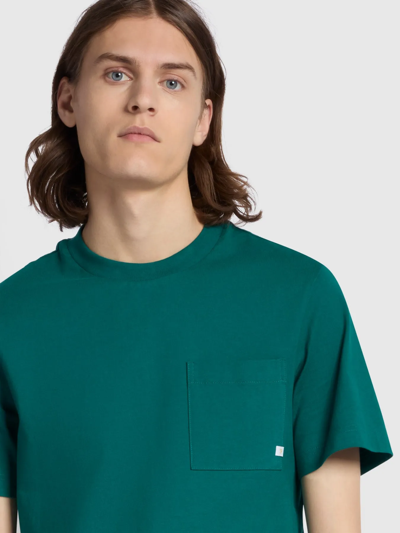 Stacy Regular Fit Chest Pocket T-Shirt In Dark Ocean Green