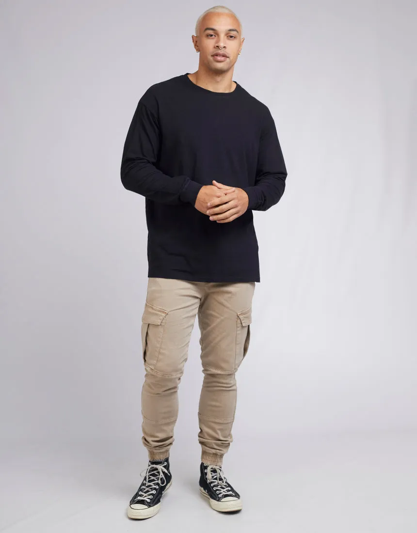 Standard Fit Linen Long Sleeve Black