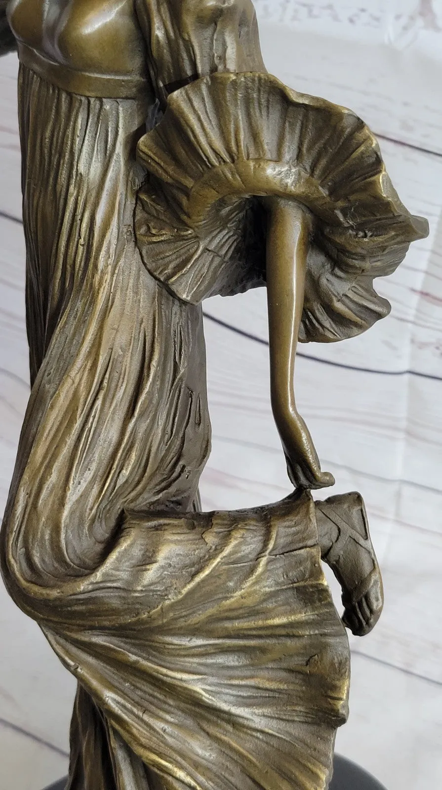 Statue Sculpture Victory Woman Art Deco Style Art Nouveau Style Solid bronze Gift