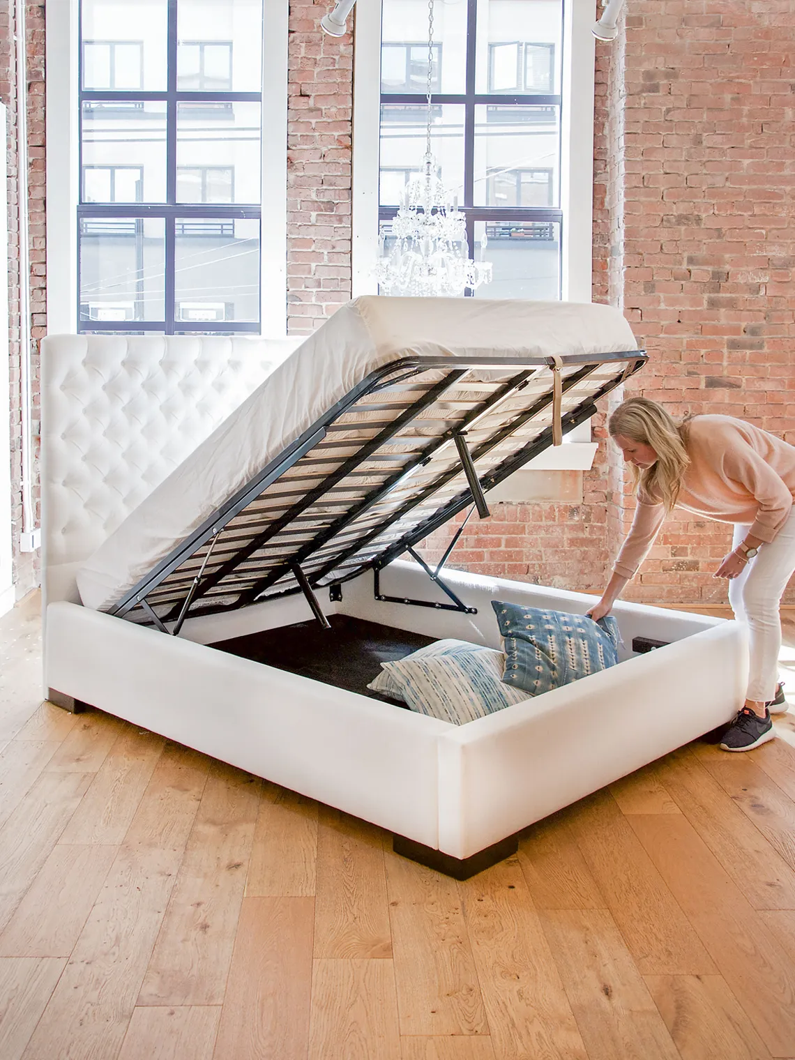 Stephanie Storage Bed